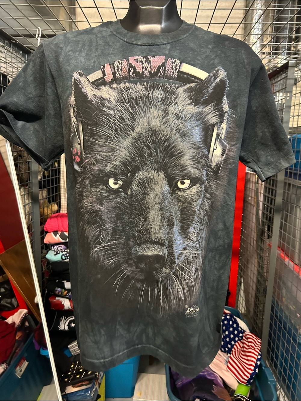 New THE MOUNTAIN 2013 Graphic black wolf Head Tee with Headphones Sm